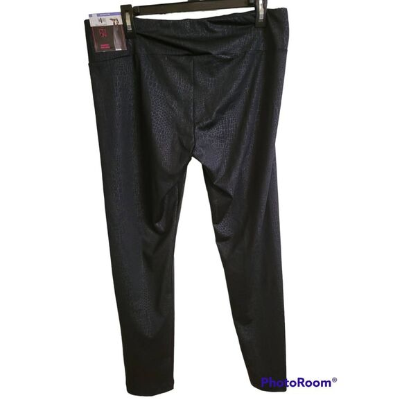 No Boundaries Sz XXL/2XG (19) Juniors High Rise Ankle Length Leggings Black Anim - Picture 4 of 5